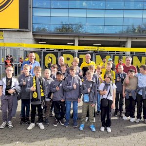 D2&D3-Mannschaft beim Bundesliga-Topspiel Dortmund gegen Stuttgart