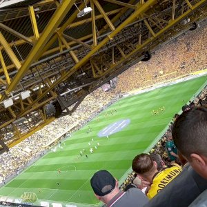 D2&D3-Mannschaft beim Bundesliga-Topspiel Dortmund gegen Stuttgart