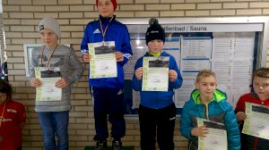 img-20170204-160605580-burst000-cover-top