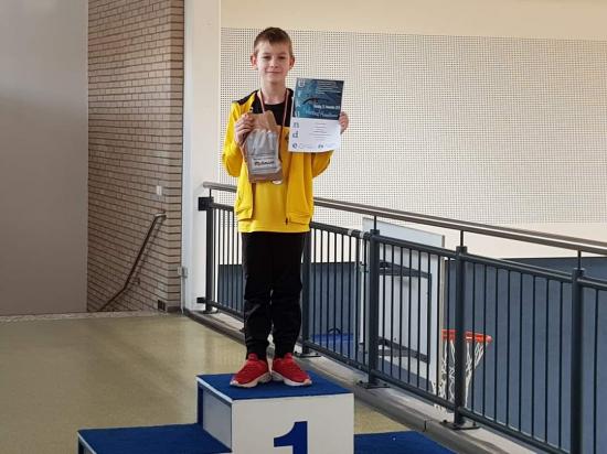 3x Gold und 1x Silber